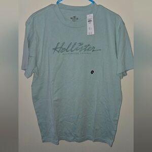 Hollister Men's Mint Green T-Shirt